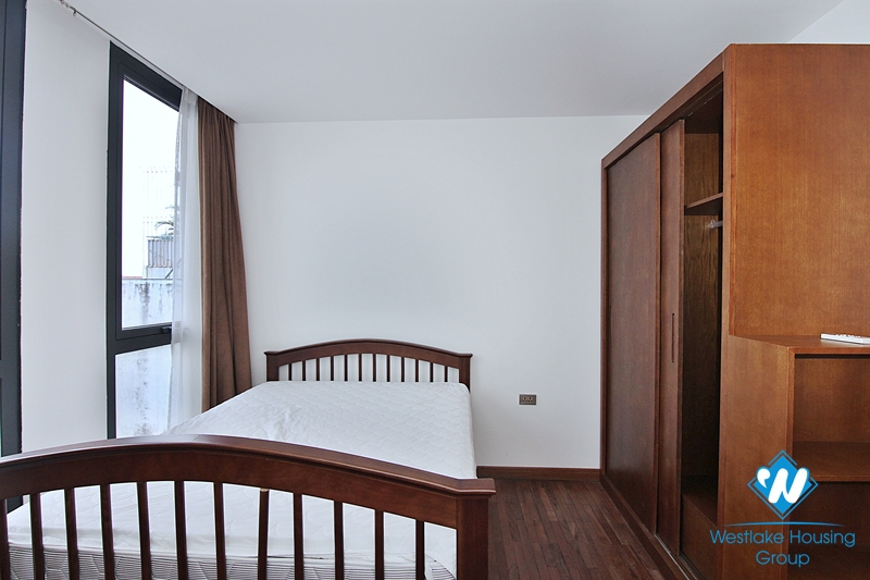 Spacious 3-bedroom apartment with lake view in Ho Tay